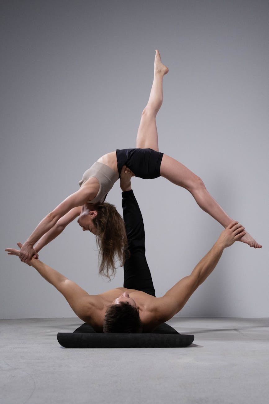 dancers training together